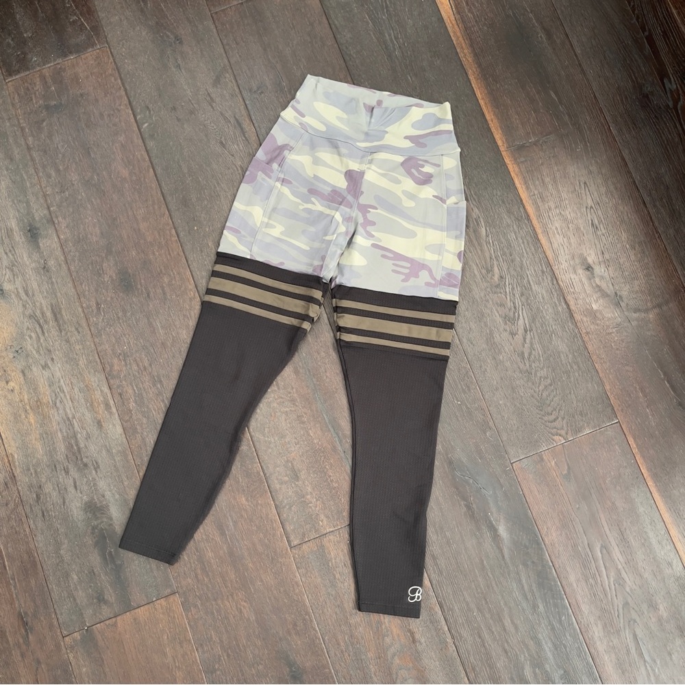 Bombshell Sportswear Camo & Black Panel Leggings